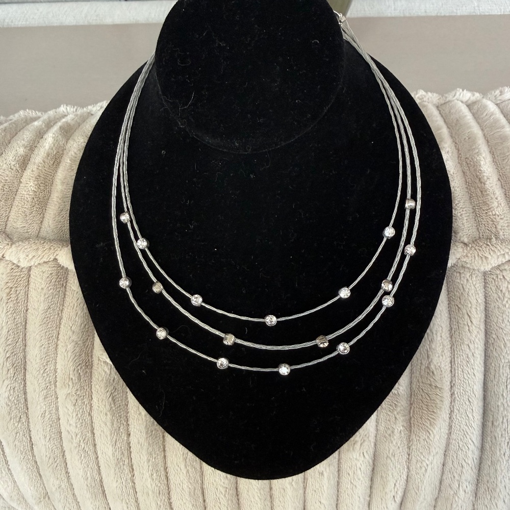 Floating Faux Stone Necklace